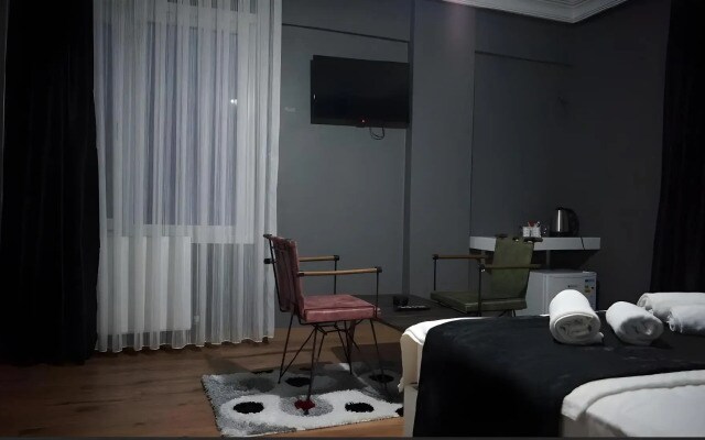 Karaca Suite