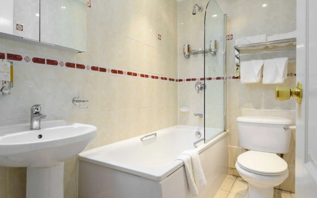 Montana Hotel London
