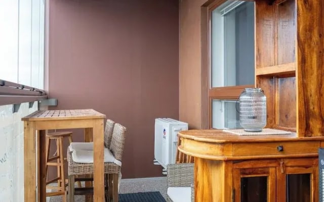Fabulous 1BR Apt with Sauna & Views