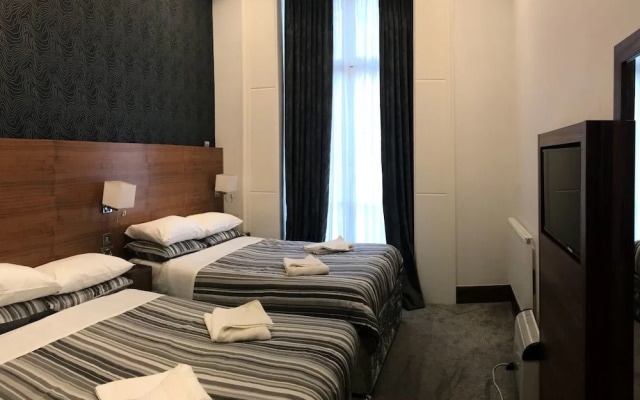 Leisure Inn
