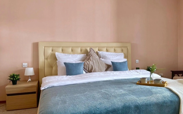 Апартаменты SunVille (Санвиль) на улице Карла Маркса