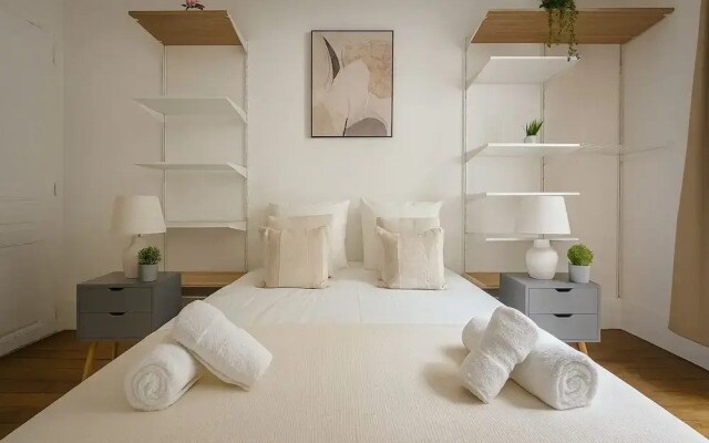 Spacieux appartement  a Montmartre