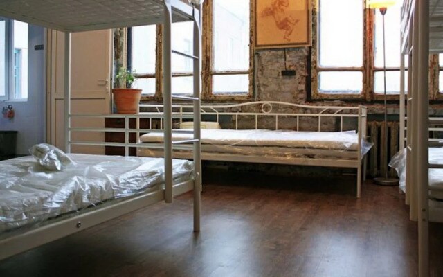 Tipografia Art-Hostel