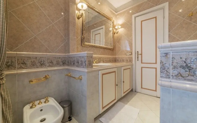 San Pietro Exclusive Panoramic Flat