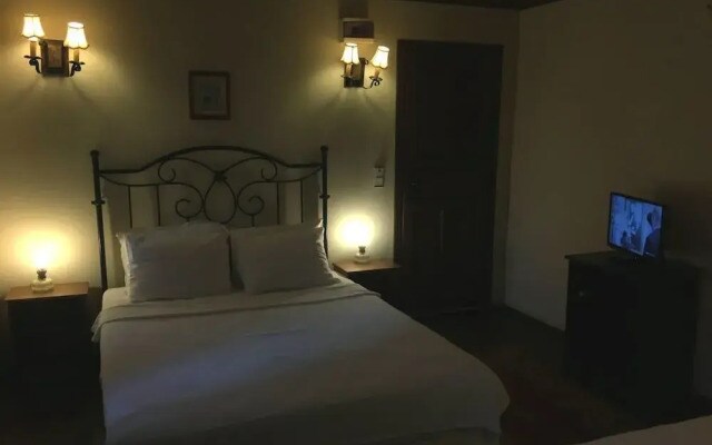 Piccolo Mondo Hotel