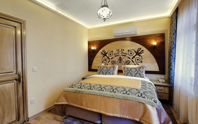 Katelya Hotel