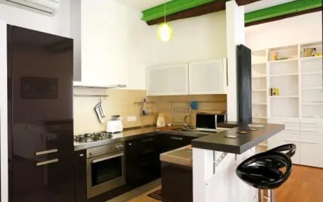 Historical Apartment near Spanish Steps