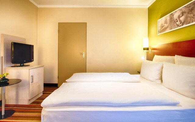 Leonardo Hotel & Residenz München