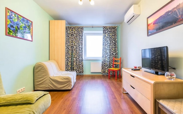 Apartment Butlerova 40
