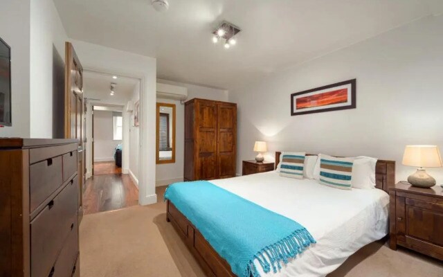 Apartment 4, 48 Bishopsgate by City Living London