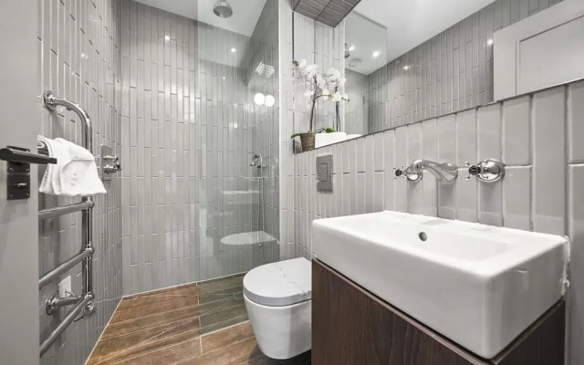 2 Bed Lux Apartments near Central London FREE WIFI by City Stay Aparts London