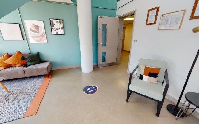 Student Only Haywood House