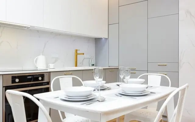 Apartment Sienna Warsaw by Renters