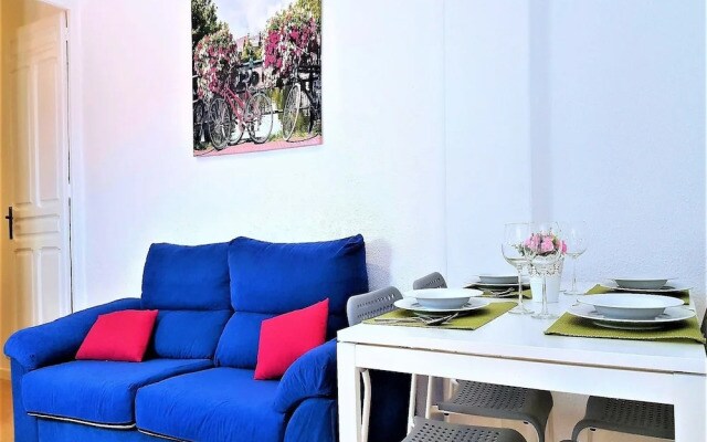 MC YOLO Apartamento Teatro Price