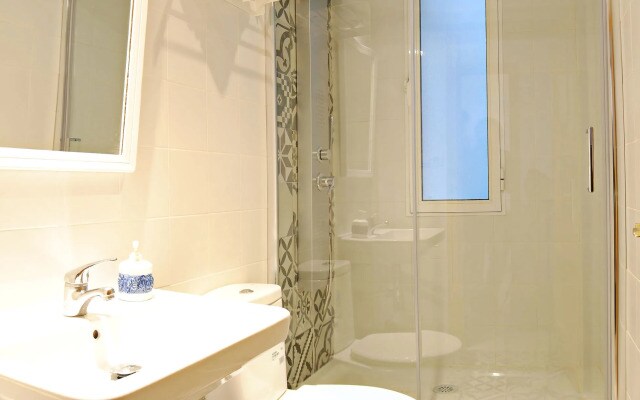 Suncity Alonso de Palencia Apartmentos
