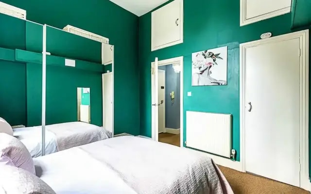 Chic 1 Bedroom Parkview Flat At Arundel Square