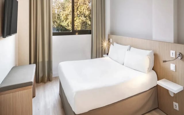 B&B Hotel Barcelona Sant Cugat