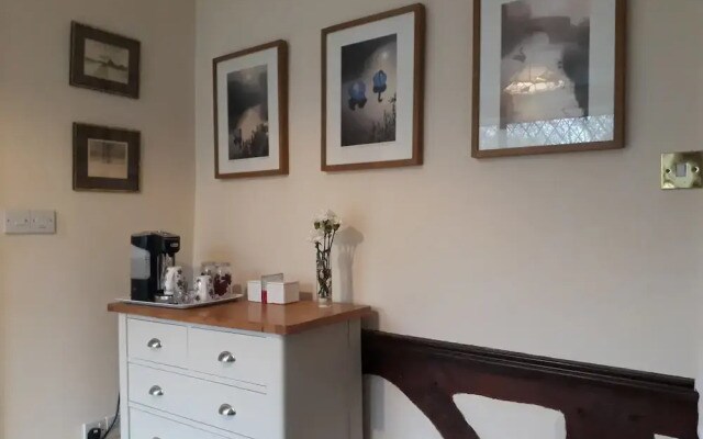 Brook House B&B and Wellness