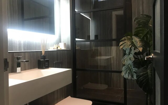 Sakkson House Boutique Rooms & Suites