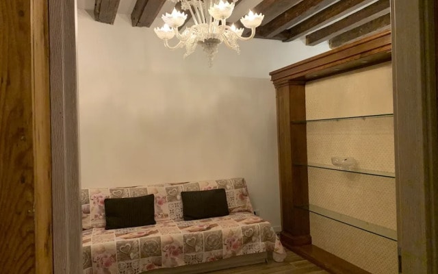 Grimaldi Apartments - Casa di Emma
