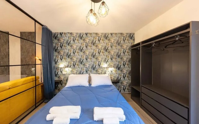 Urban Chic Luxury Suite Apartments