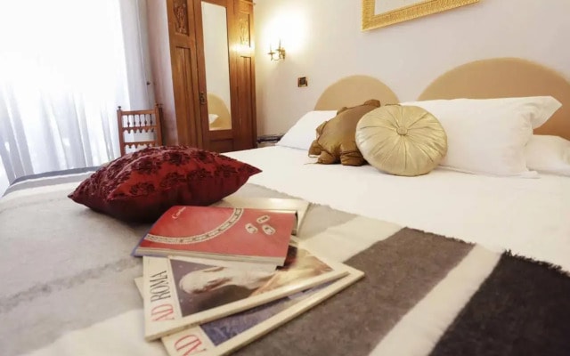 Angel Hotel