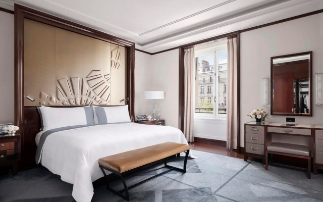 The Peninsula Paris