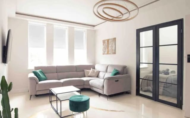 Entire Luxury Apartment in Greater London