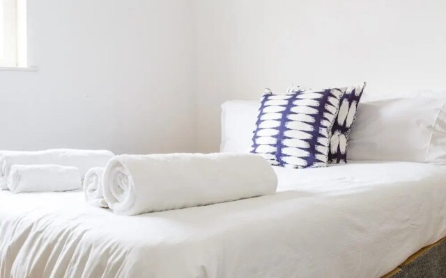 Amazing Detached House in Trendy Peckham Sleeps 6