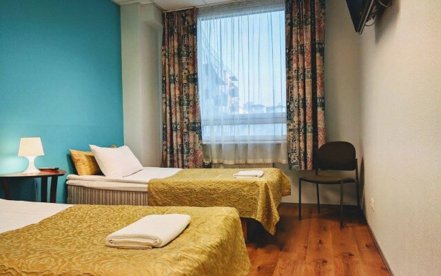 Center Hotel
