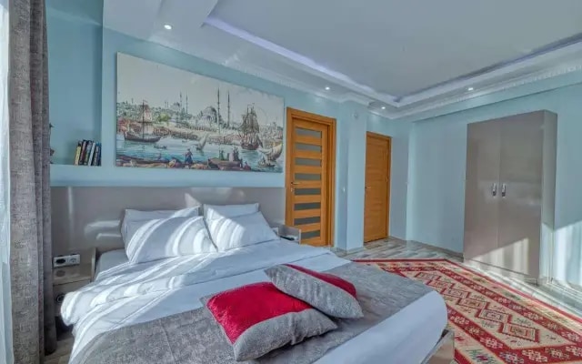 Garth of Balat Hotel