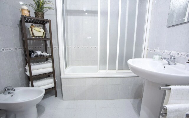 Apartamentos Picasso Plaza Merced