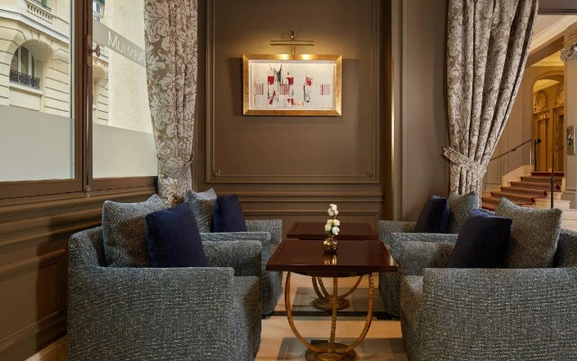 Majestic Hotel - SPA Champs Elysées