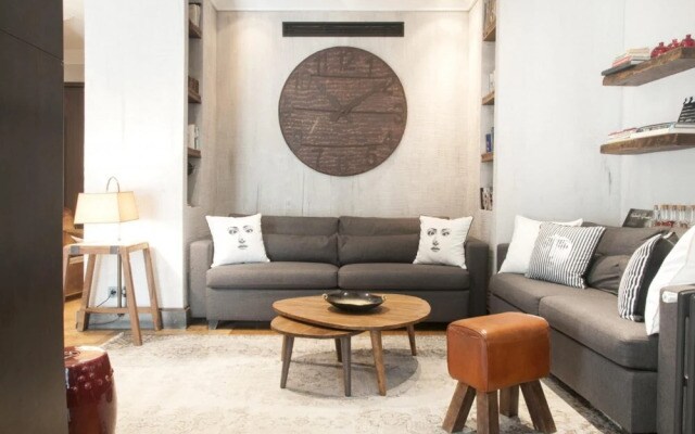 Charming Flat 450 m to City s Mall in Tesvikiye