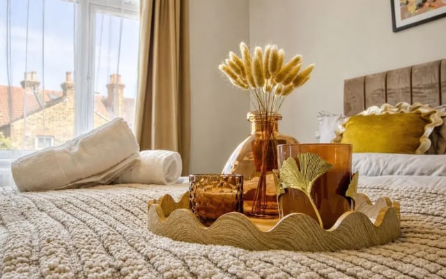 Wembley Garden Retreat 4BR Sleeps 7 Near Station
