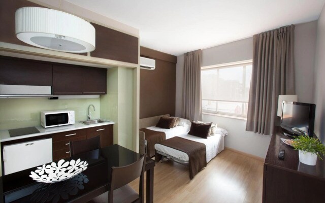 Senator Barcelona Apartments