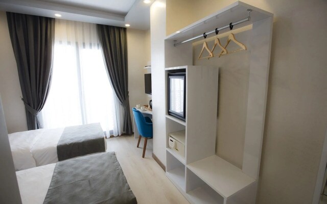Royal Inci Airport Hotel
