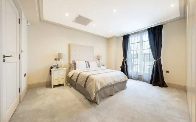 Mayfair Mansions