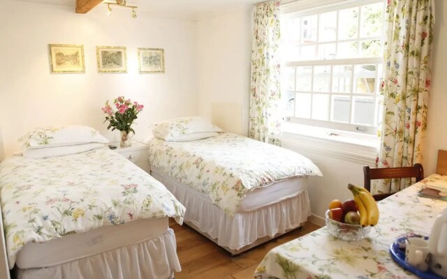 Swan Guest House - London Heathrow