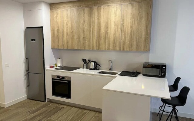 w Impressive 3BR w Sunny Terrace in Chueca