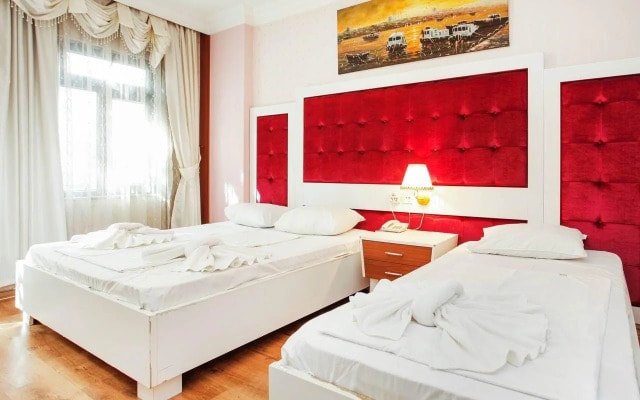 Serdivan Apartments