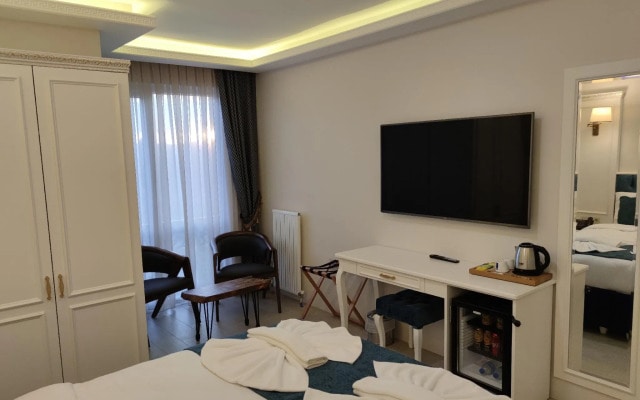 Galata Hotel Suites