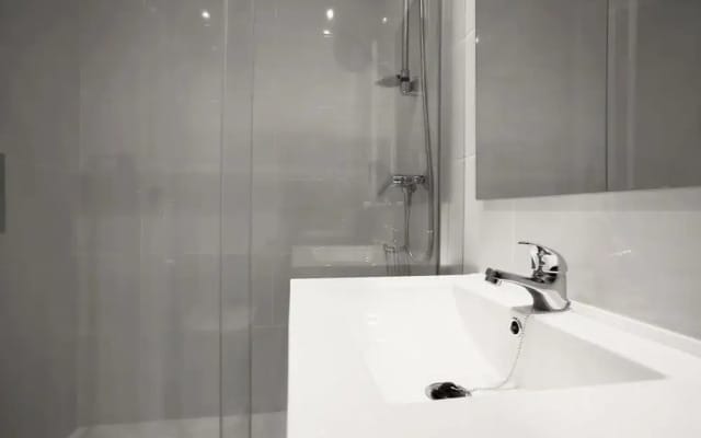 Exclusive 3BD Apartment Near Reina Sofia Museum Reina Sofia II