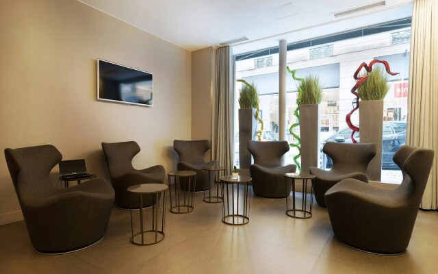Hotel Arc de Triomphe Etoile