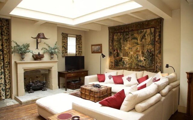 Classy Flat Next to Battersea Park for 4