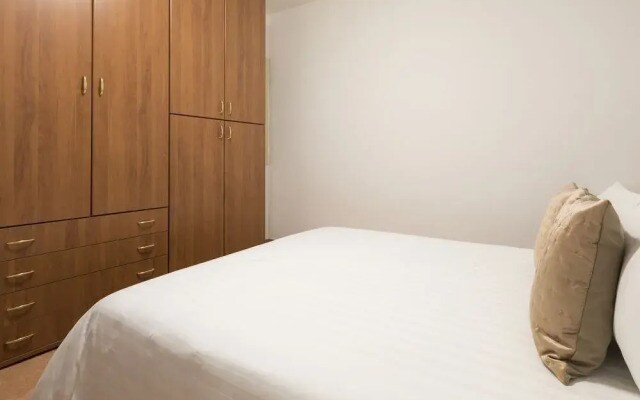 Elegant 1BR in San Pietro / Vaticano by Sonder