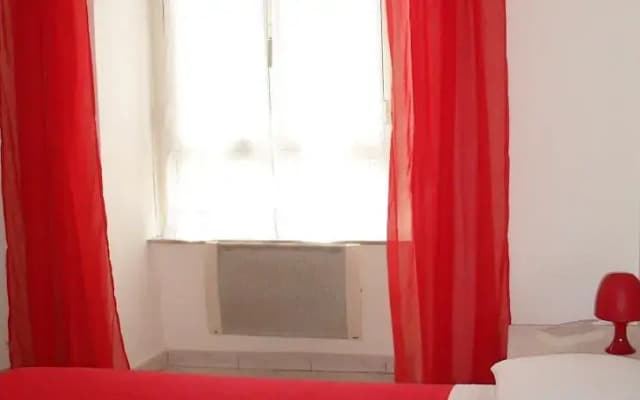 Lamperini Little House