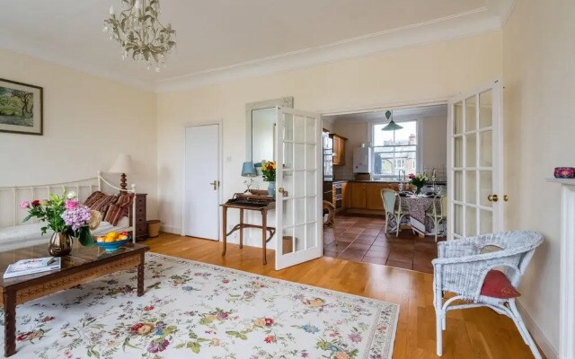 Panoramic Family Home in Maida Vale