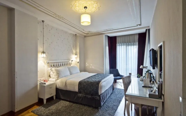 Armis Hostel