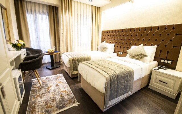 Pruva Otel